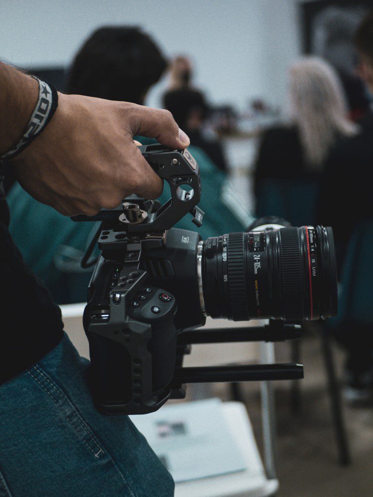Tourner sur caméras Blackmagic : prise en main, workflow et traitement / formation 8h